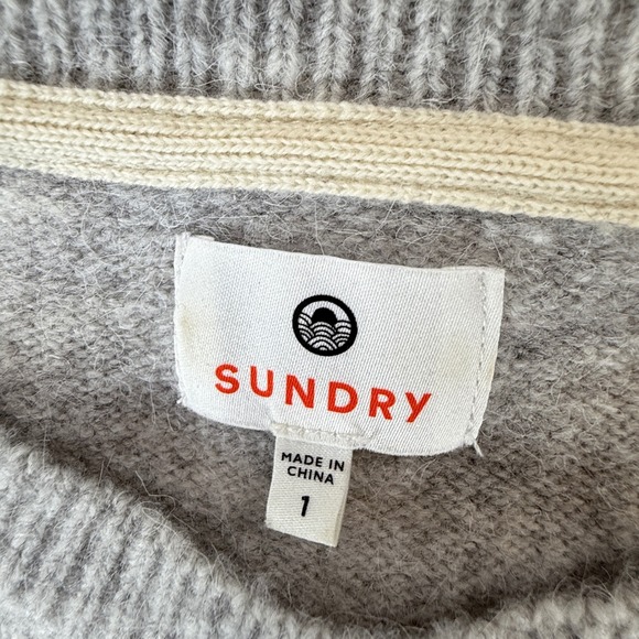 Sundry Fair Isle Sweater Small Gray Pink Wool Blend Soft Cozy Warm Knitwear - Picture 3 of 9